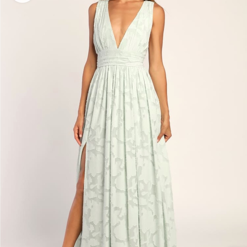 Lulu's Mint Green V-Neck Maxi Dress